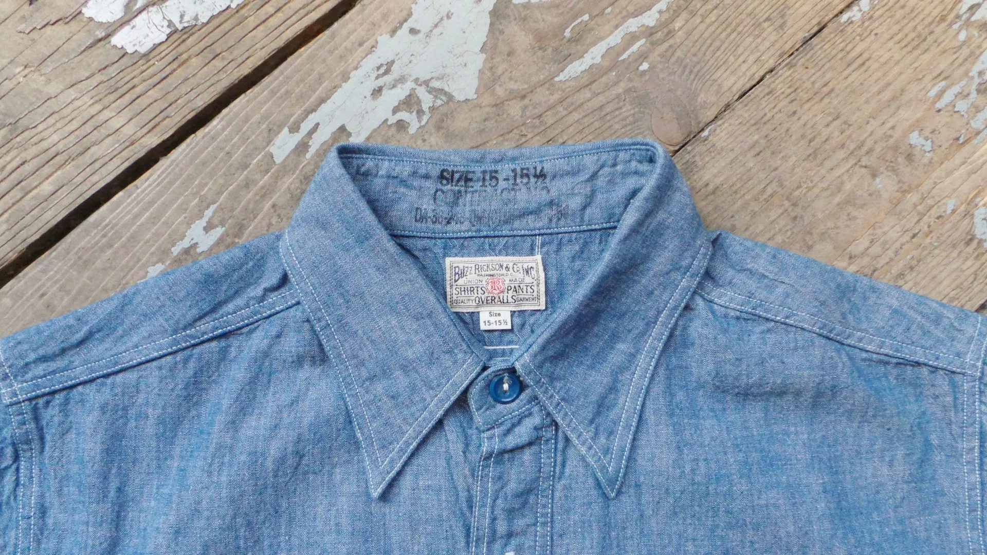 Buzz Rickson Short Sleeve Blue Chambray Shirt