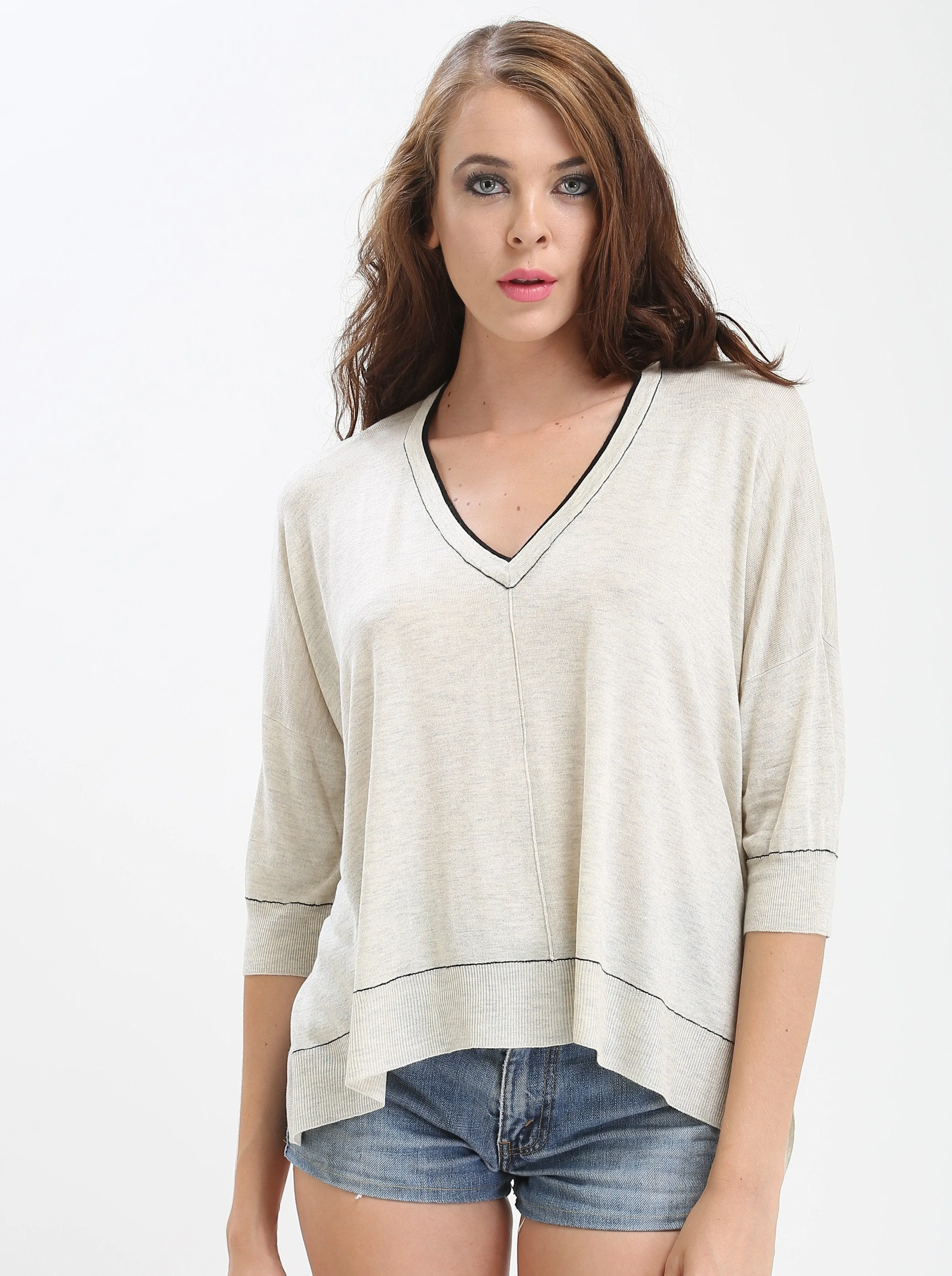 Contrast Stitched V Neck