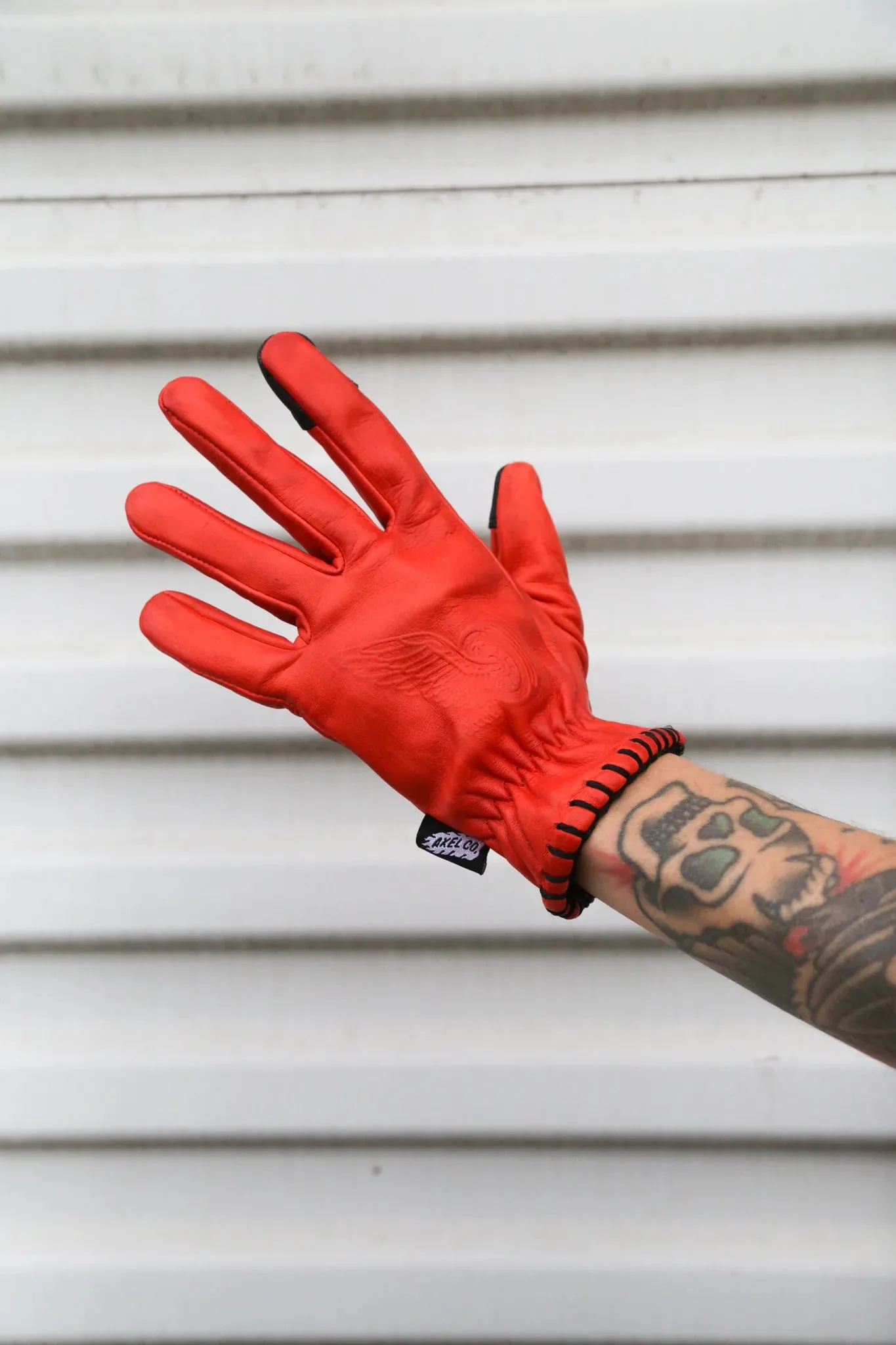 Winged Gloves Red